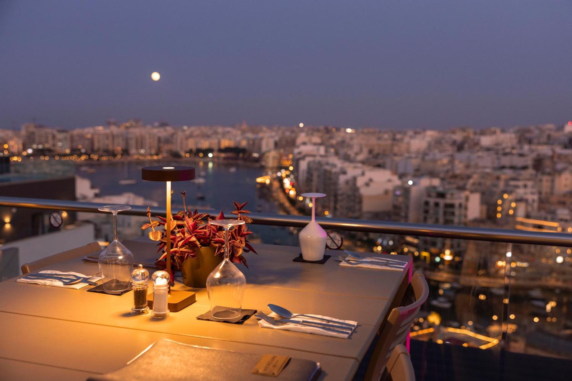 Mercure St. Julian'S Malta Esterno foto