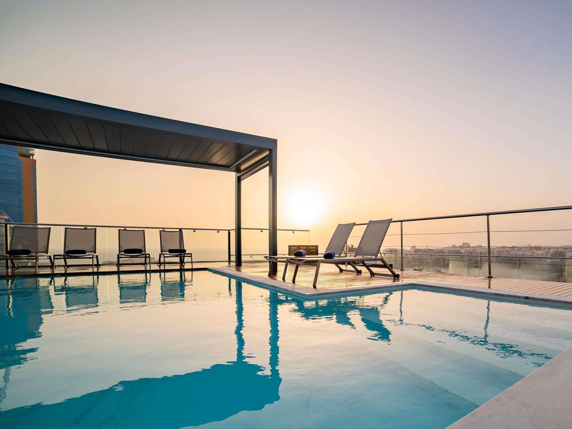 Mercure St. Julian'S Malta Esterno foto
