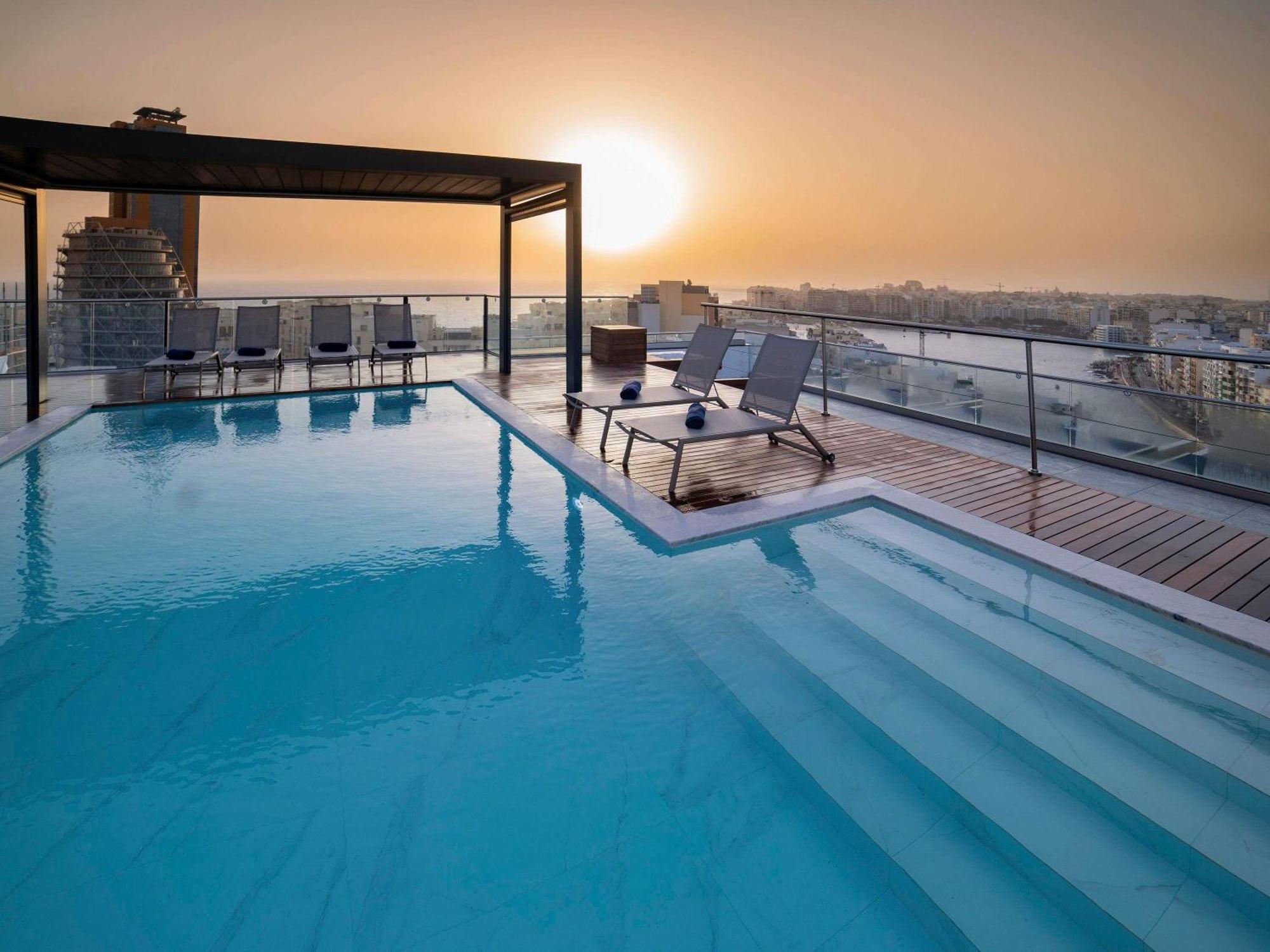 Mercure St. Julian'S Malta Esterno foto