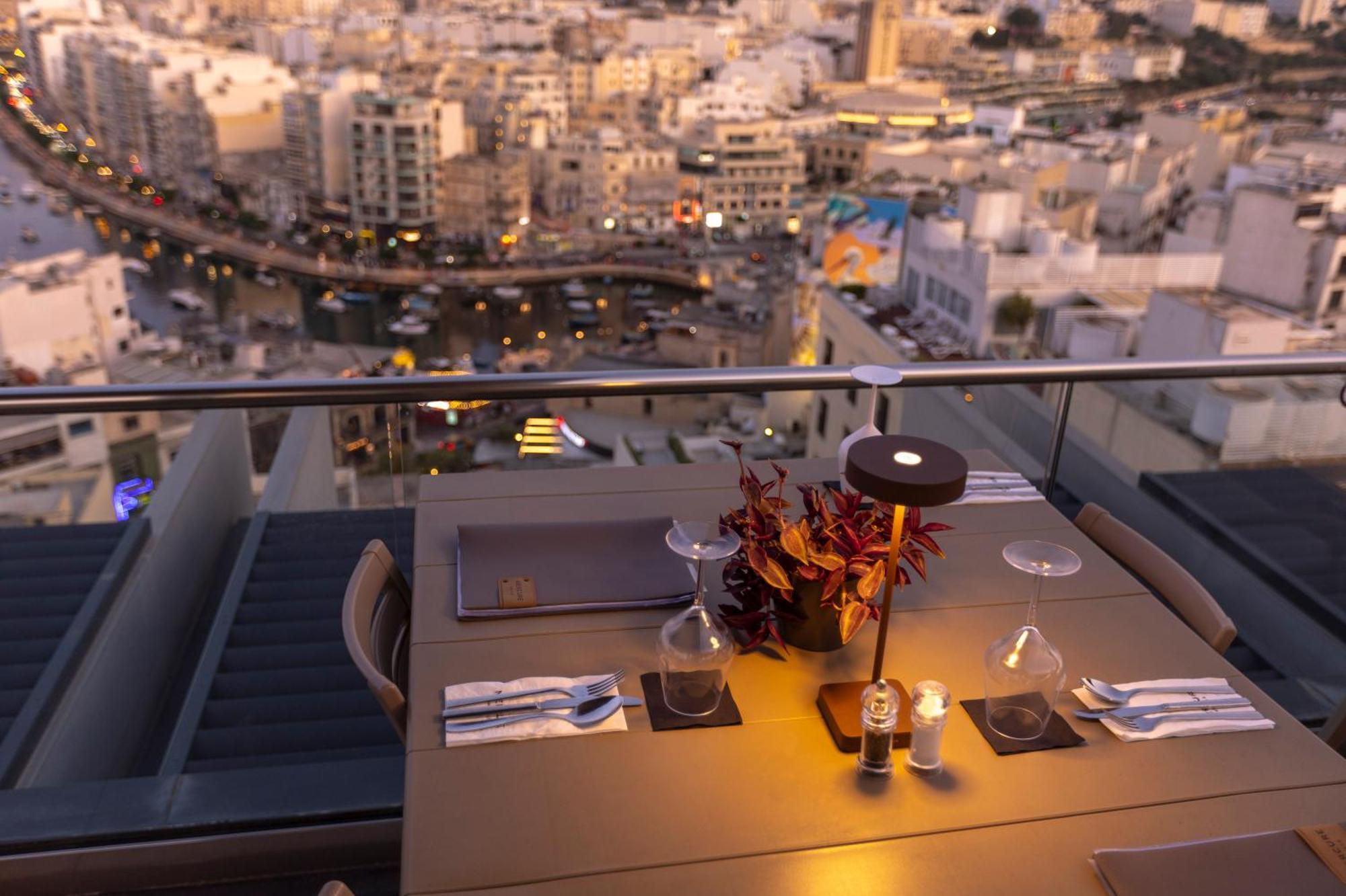 Mercure St. Julian'S Malta Esterno foto